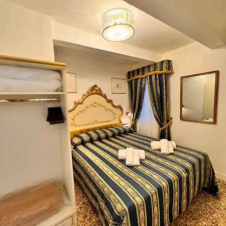 Vendégház Ca'paradiso 3*