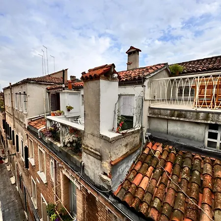 Ca'paradiso Guest house