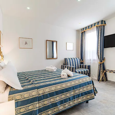 Ca'paradiso 3*