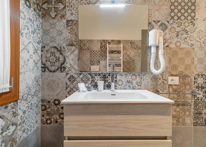 Affittacamere Ca'paradiso 3*